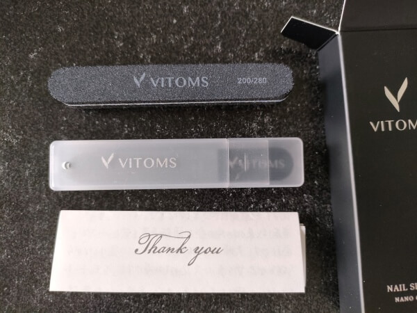 VITOMS ガラス製爪やすり　レビュー　メンズ　ネイルケア　男性